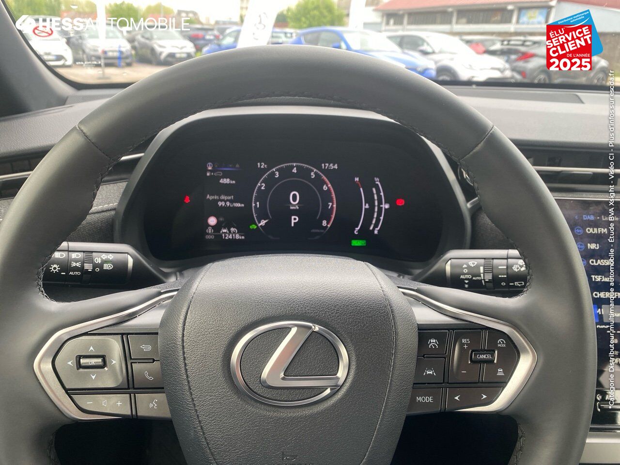 Véhicule d'occasion LEXUS LBX 1.5 136CH BUSINESS 2WD SIEGES CHAUF CAMERA chez Lexus Strasbourg