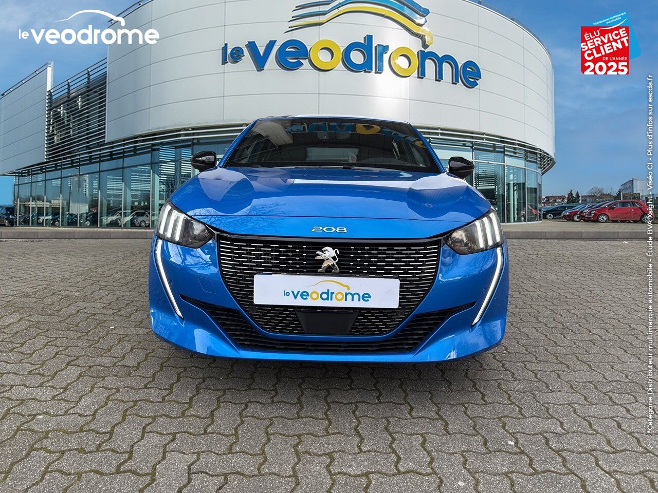 Véhicule d'occasion PEUGEOT 208 1.2 PURETECH 130CH S/S GT LINE EAT8 7CV GPS CAMERA CARPLAY chez Le Veodrome