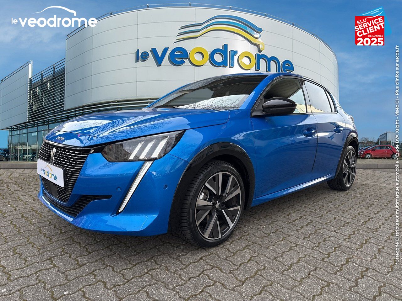 Véhicule d'occasion PEUGEOT 208 1.2 PURETECH 130CH S/S GT LINE EAT8 7CV GPS CAMERA CARPLAY chez Le Veodrome