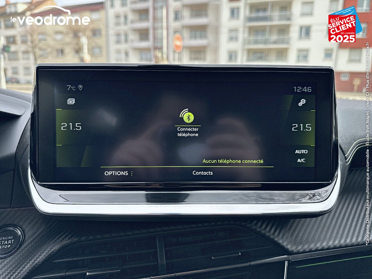 Véhicule d'occasion PEUGEOT 208 1.2 PURETECH 130CH S/S GT LINE EAT8 7CV GPS CAMERA CARPLAY chez Le Veodrome