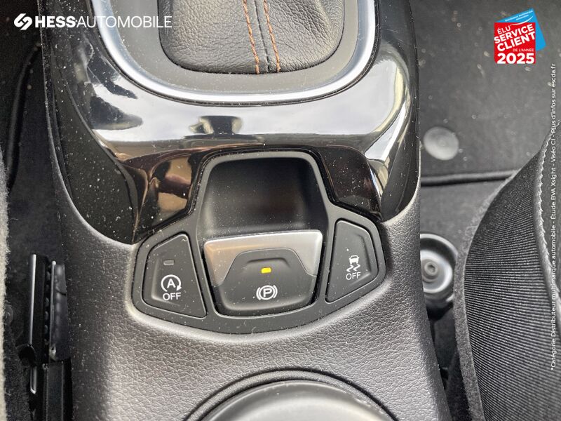 Véhicule d'occasion JEEP COMPASS 1.3 GSE T4 150CH LONGITUDE 4X2 BVR6 chez Fiat Besançon