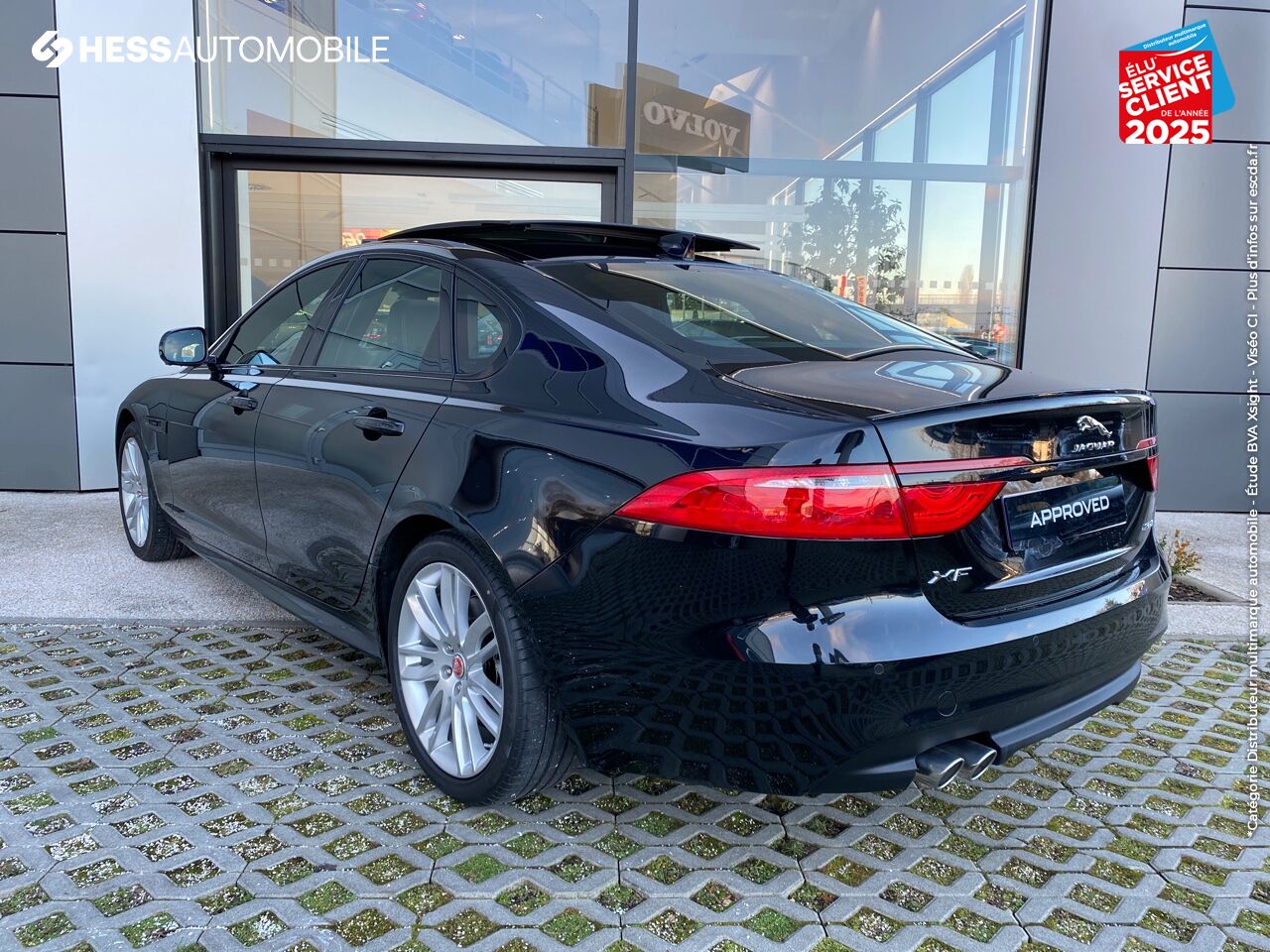 Véhicule neuf JAGUAR XF 2.0 180 CHEQUERED FLAG BVA chez Jaguar Strasbourg