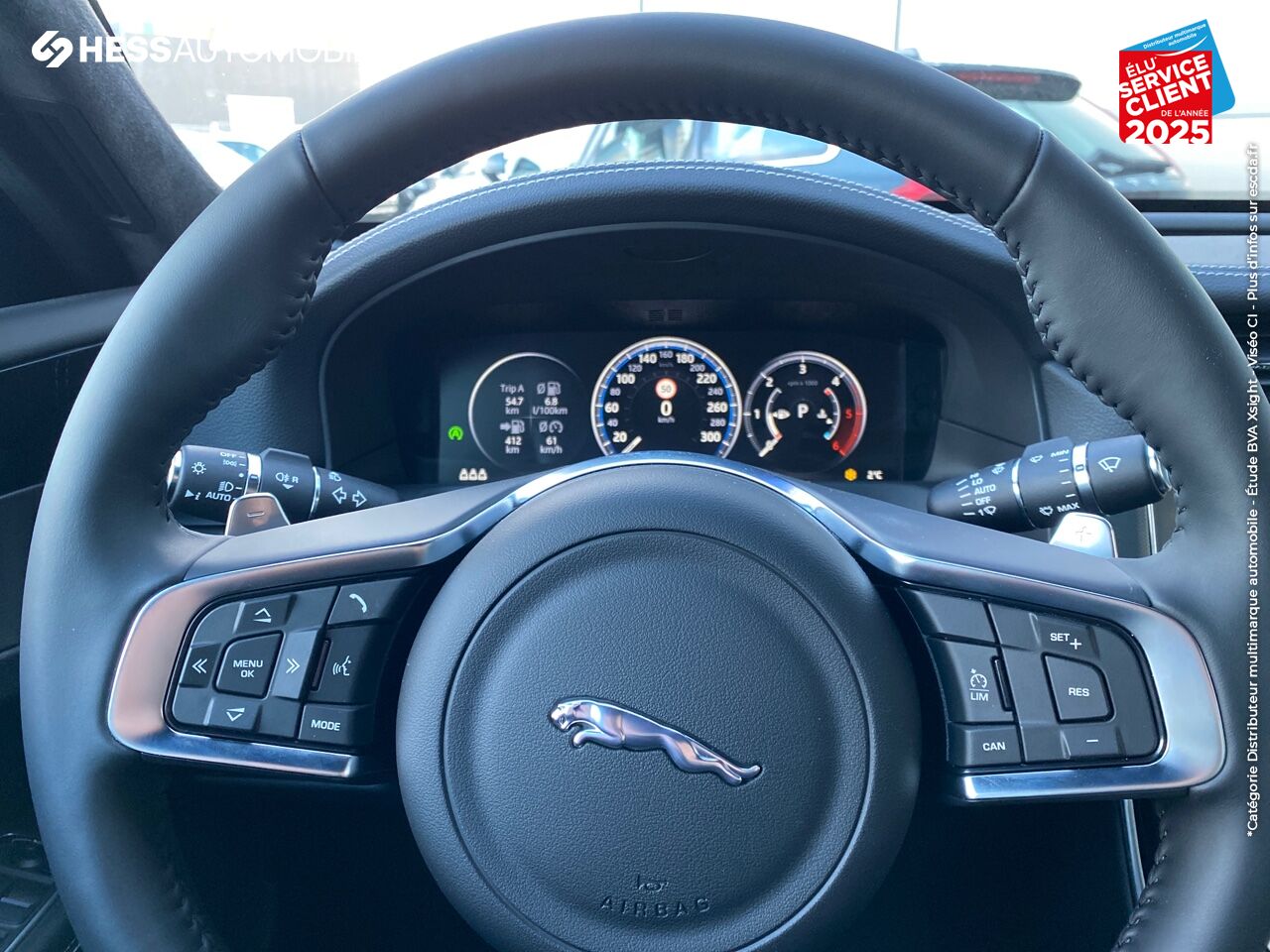 Véhicule neuf JAGUAR XF 2.0 180 CHEQUERED FLAG BVA chez Jaguar Strasbourg