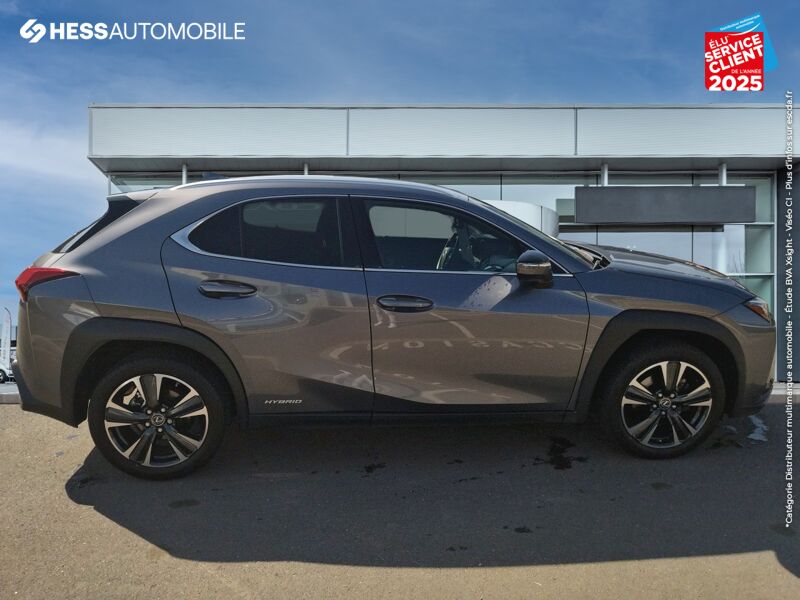 Véhicule d'occasion LEXUS UX 250H 2WD PREMIUM EDITION MY21 chez Lexus Metz