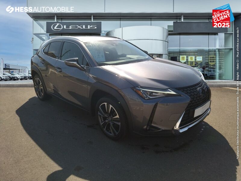 Véhicule d'occasion LEXUS UX 250H 2WD PREMIUM EDITION MY21 chez Lexus Metz