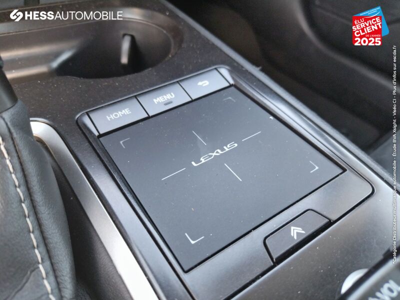 Véhicule d'occasion LEXUS UX 250H 2WD PREMIUM EDITION MY21 chez Lexus Metz