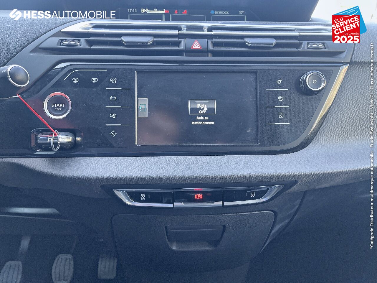 Véhicule d'occasion CITROEN C4 PICASSO PURETECH 130CH EXCLUSIVE SS chez Dacia Strasbourg