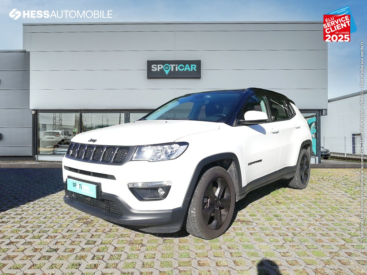 Véhicule d'occasion JEEP COMPASS 1.6 MULTIJET II 120CH BROOKLYN EDITION 4X2 GPS CAMERA chez Fiat Besançon