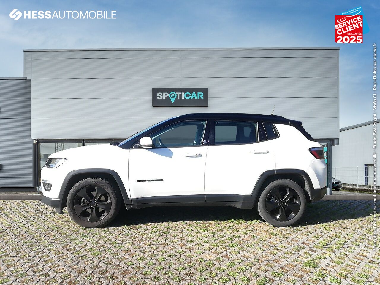 Véhicule d'occasion JEEP COMPASS 1.6 MULTIJET II 120CH BROOKLYN EDITION 4X2 GPS CAMERA chez Fiat Besançon