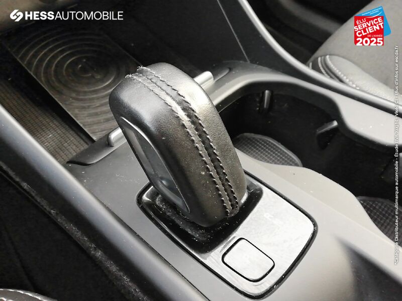 Véhicule d'occasion VOLVO XC40 D3 ADBLUE AWD 150CH MOMENTUM GEARTRONIC 8 GPS chez Volvo Metz