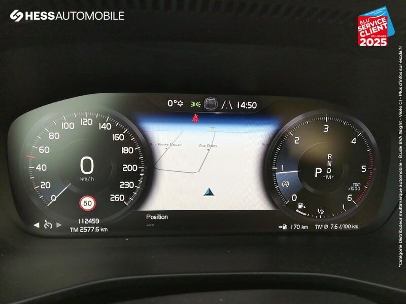 Véhicule d'occasion VOLVO XC40 D3 ADBLUE AWD 150CH MOMENTUM GEARTRONIC 8 GPS chez Volvo Metz