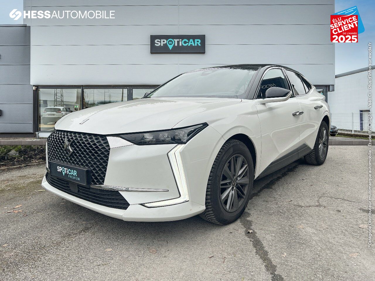 Véhicule d'occasion DS DS 4 BLUEHDI 130CH BASTILLE AUTOMATIQUE CARPLAY chez Renault Saint-Louis