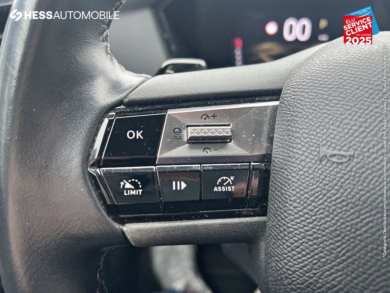 Véhicule d'occasion DS DS 4 BLUEHDI 130CH BASTILLE AUTOMATIQUE CARPLAY chez Renault Saint-Louis