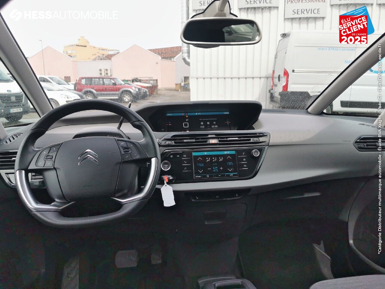Véhicule d'occasion CITROEN C4 SPACETOURER PURETECH 130CH S/S FEEL EAT8 7CV chez HESS Automobile
