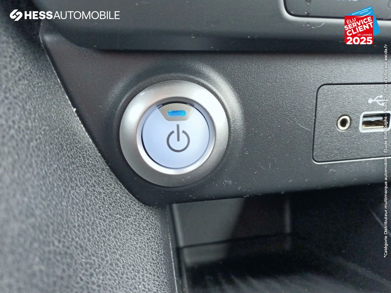 Véhicule d'occasion NISSAN LEAF 150CH 40KWH ACENTA 21.5 CAMERA chez Nissan Belfort