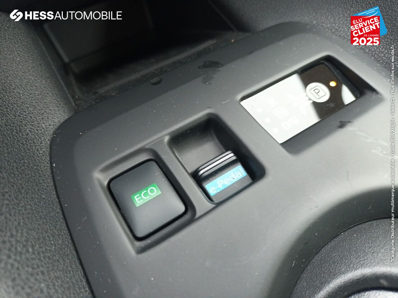 Véhicule d'occasion NISSAN LEAF 150CH 40KWH ACENTA 21.5 CAMERA chez Nissan Belfort