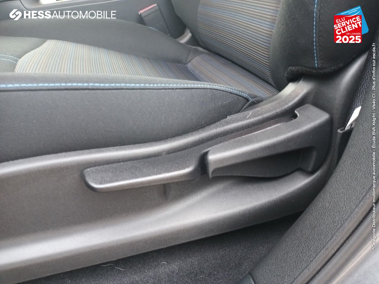 Véhicule d'occasion NISSAN LEAF 150CH 40KWH ACENTA 21.5 CAMERA chez Nissan Belfort