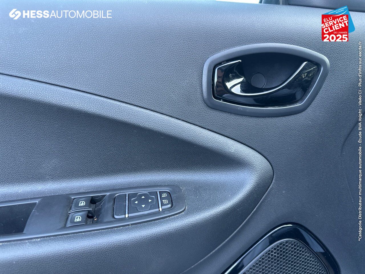 Véhicule d'occasion RENAULT ZOE LIFE CHARGE NORMALE R110 ACHAT INTEGRAL - 20 chez Renault Colmar