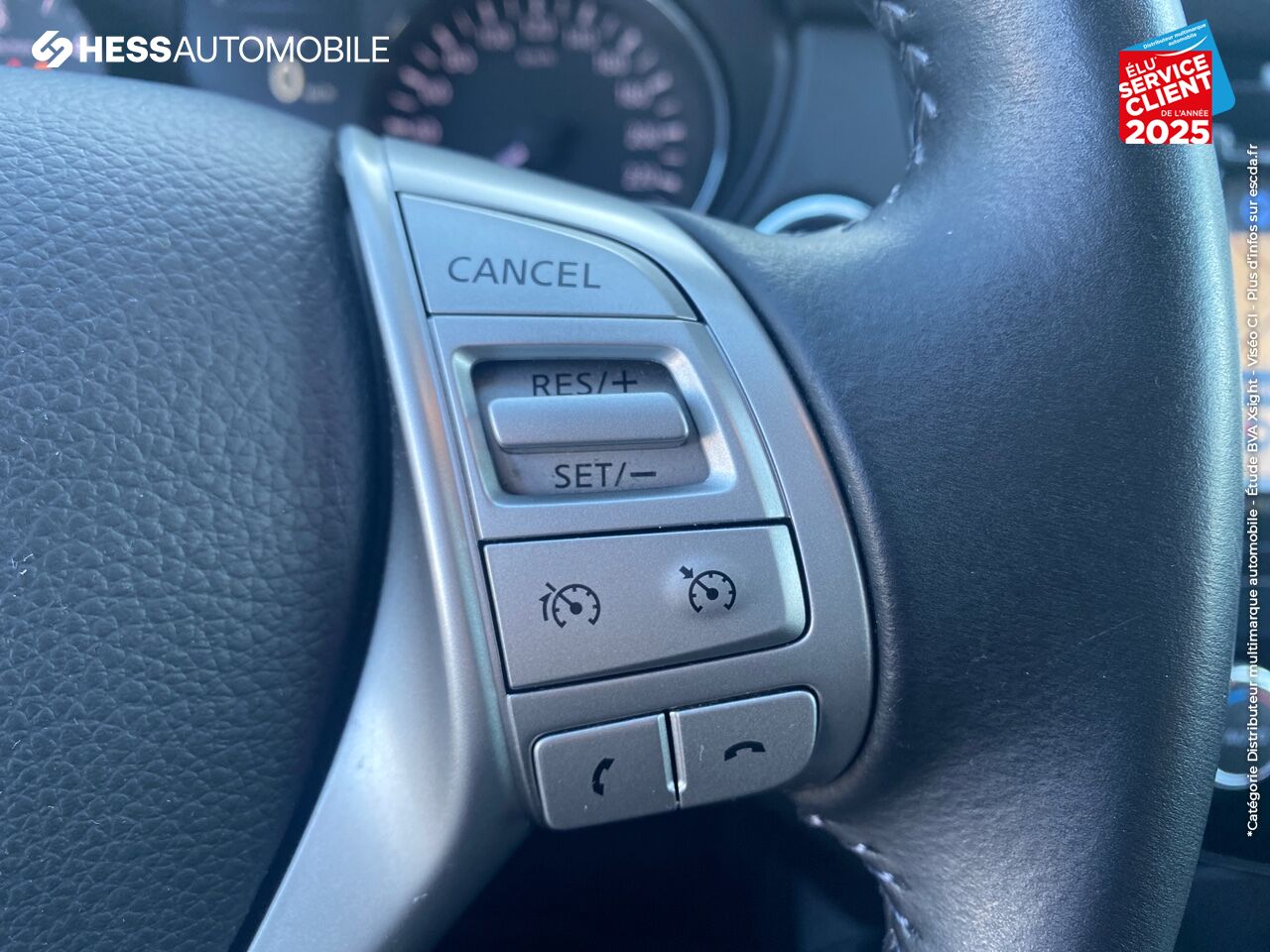 Véhicule d'occasion NISSAN QASHQAI 1.5 DCI 110CH N-CONNECTA GPS CAM360 chez Nissan Nancy