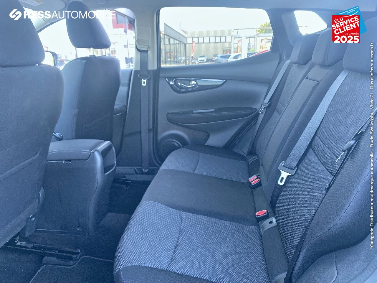 Véhicule d'occasion NISSAN QASHQAI 1.5 DCI 110CH N-CONNECTA GPS CAM360 chez Nissan Nancy