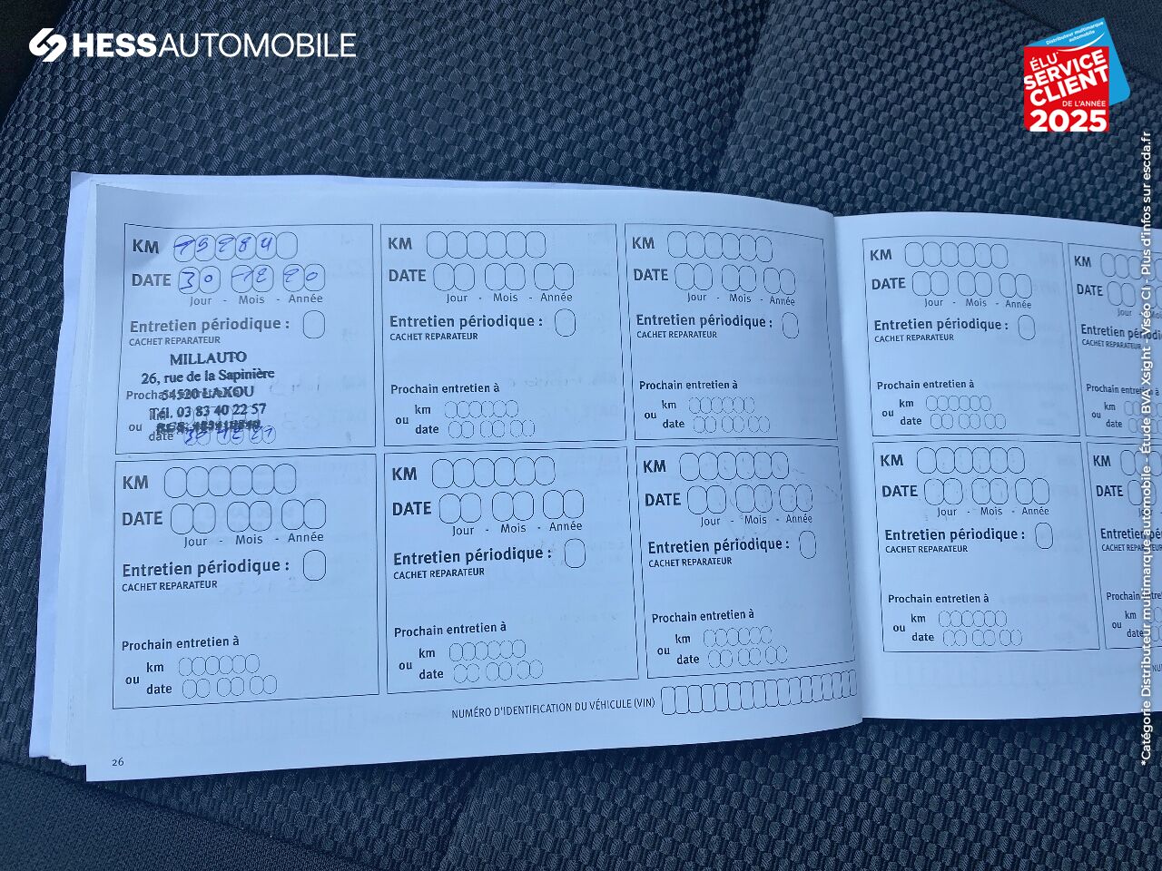 Véhicule d'occasion NISSAN QASHQAI 1.5 DCI 110CH N-CONNECTA GPS CAM360 chez Nissan Nancy