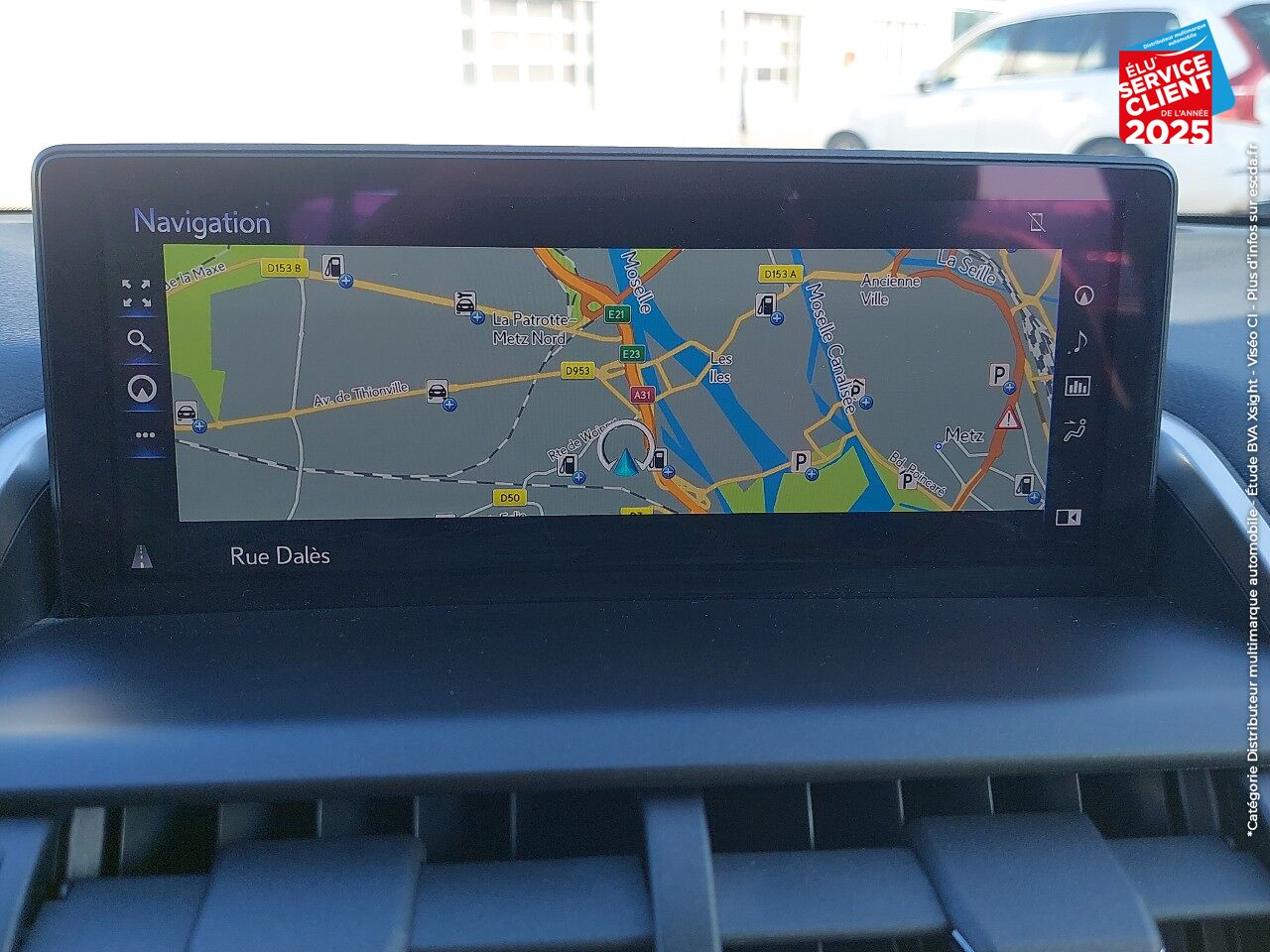 Véhicule d'occasion LEXUS NX 300H 2WD PACK BUSINESS CAMERA GPS LED SIEGES CHAUF chez Lexus Metz