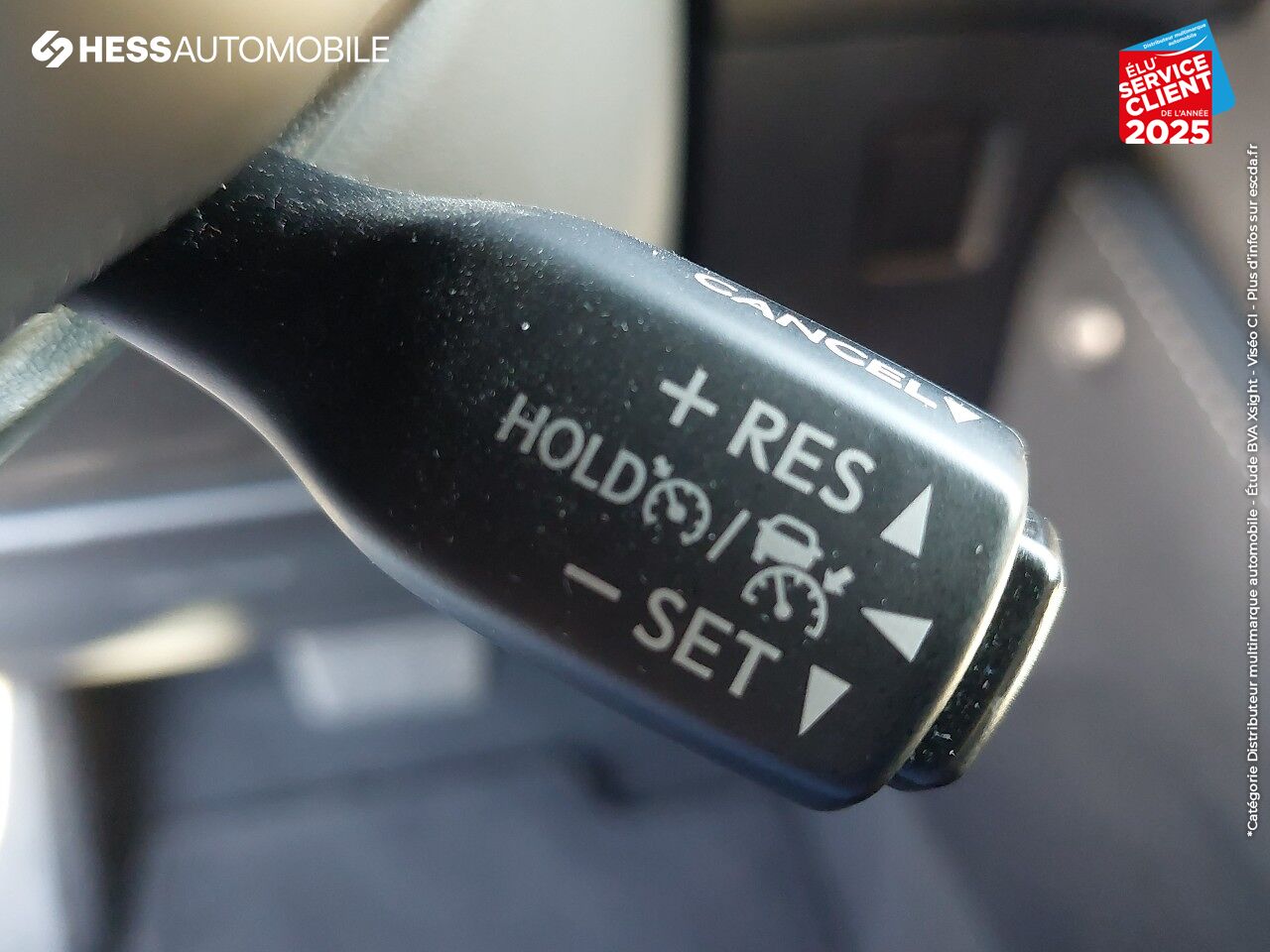 Véhicule d'occasion LEXUS NX 300H 2WD PACK BUSINESS CAMERA GPS LED SIEGES CHAUF chez Lexus Metz