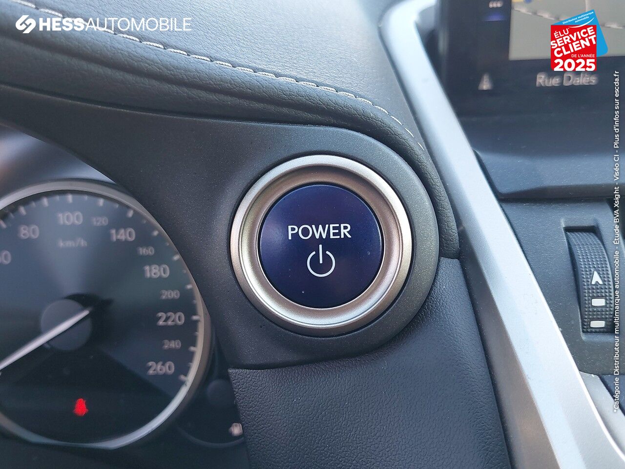 Véhicule d'occasion LEXUS NX 300H 2WD PACK BUSINESS CAMERA GPS LED SIEGES CHAUF chez Lexus Metz