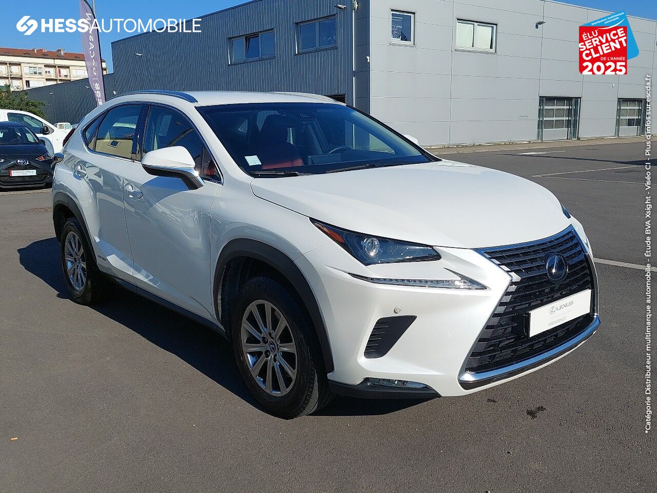 Véhicule d'occasion LEXUS NX 300H 2WD PACK BUSINESS CAMERA GPS LED SIEGES CHAUF chez Lexus Metz