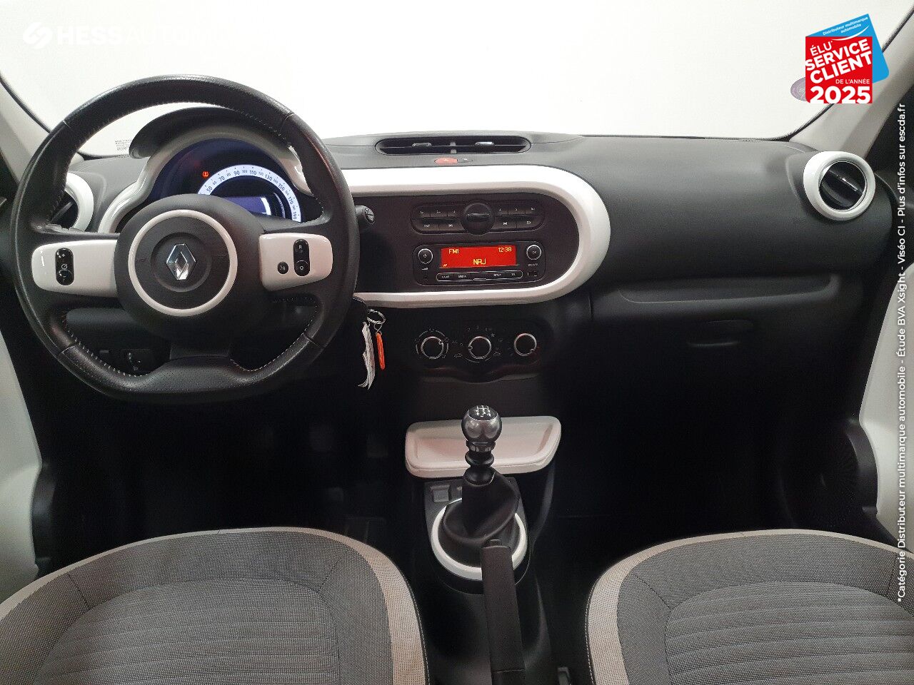 Véhicule d'occasion RENAULT TWINGO 0.9 TCE 90CH ENERGY INTENS EURO6C 1ERE MAIN chez Renault Strasbourg