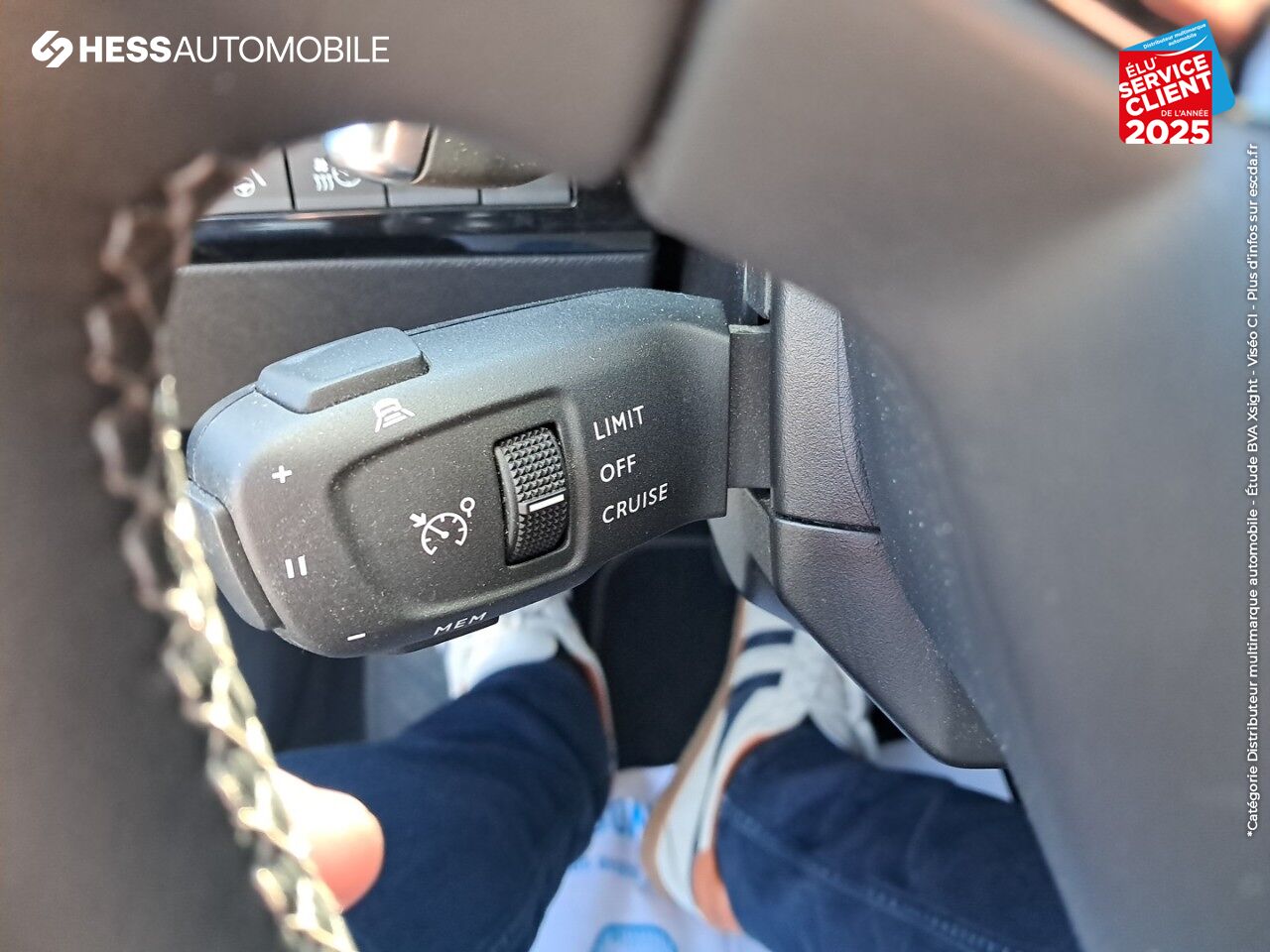 Véhicule d'occasion PEUGEOT 508 SW HYBRID 225CH ALLURE PACK E-EAT8 chez Renault Colmar