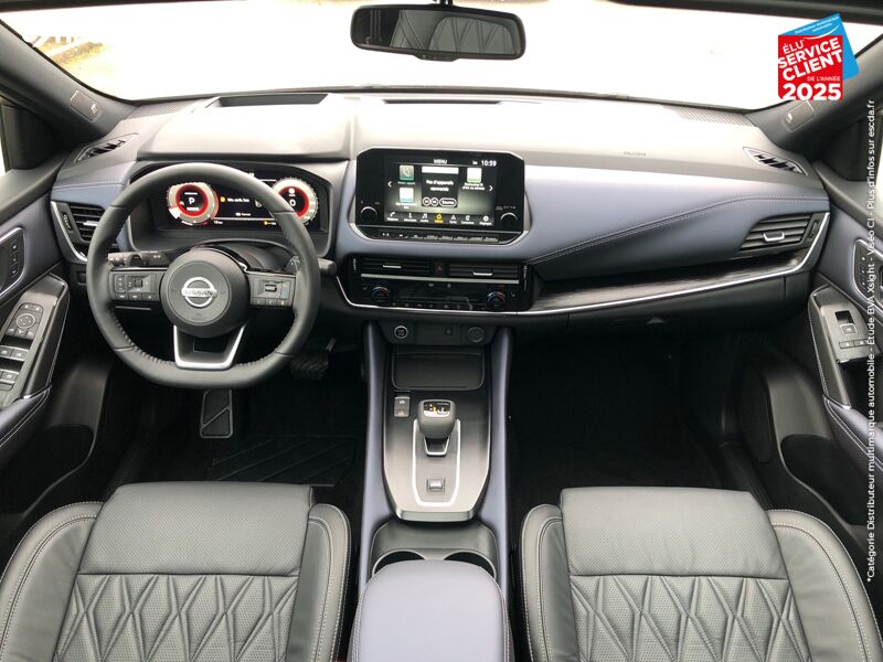 Véhicule d'occasion NISSAN QASHQAI 1.3 MILD HYBRID 158CH TEKNA+ XTRONIC TPANO SIEGE CHAUF/MASSANT GPS CAMERA chez Nissan Beaune
