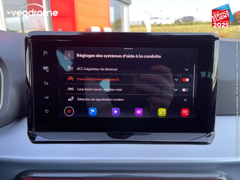 Véhicule d'occasion SEAT ARONA 1.0 TSI 110CH FR DSG7 CAMERA GPS RADAR AV/AR APPLE CARPLAY/ANDROID AUTO chez Le Veodrome