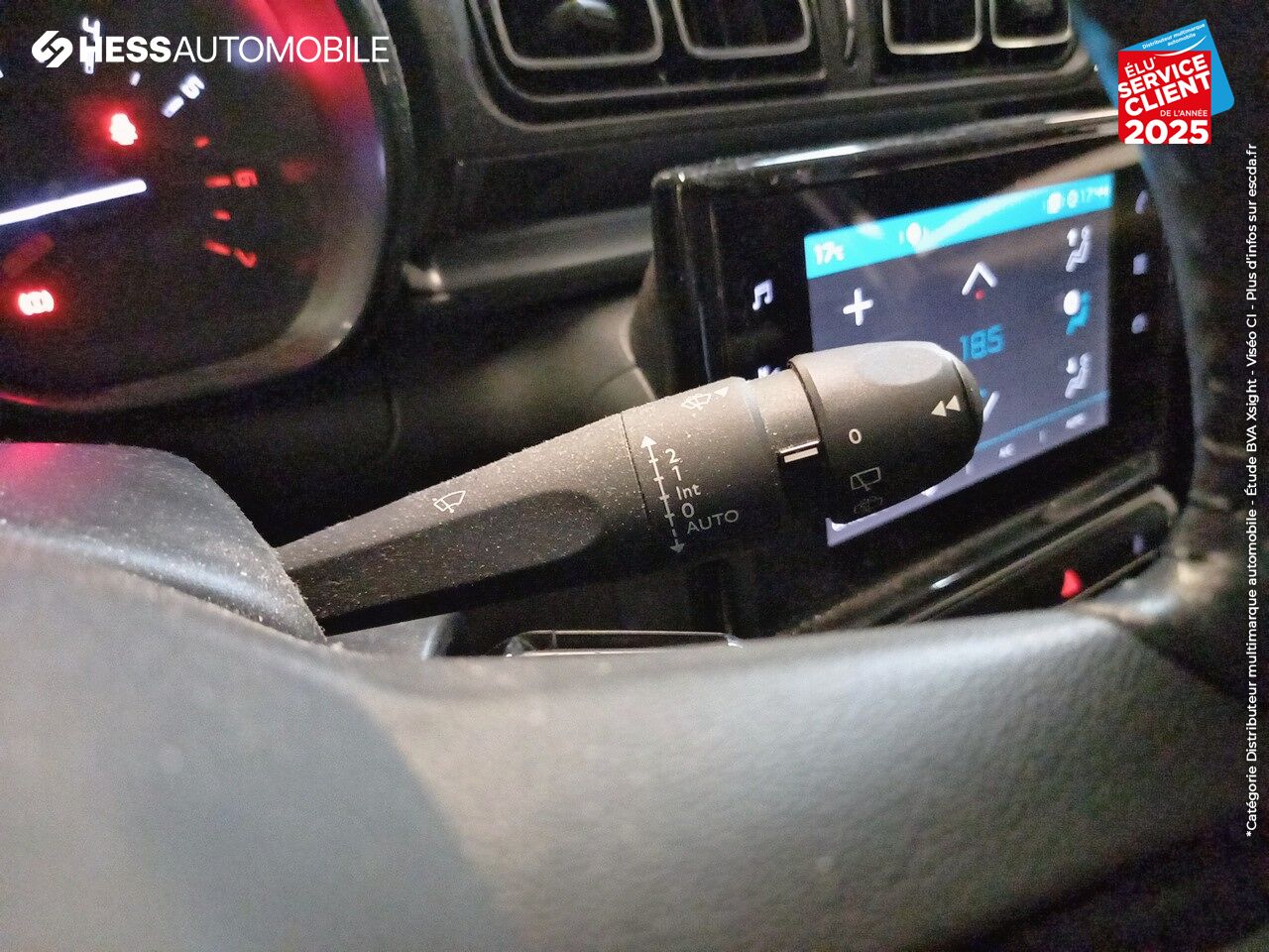 Véhicule d'occasion CITROEN C3 1.2 PURETECH 110CH S/S SHINE PACK EAT6 chez Hyundai Epernay