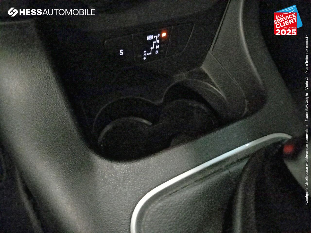 Véhicule d'occasion CITROEN C3 1.2 PURETECH 110CH S/S SHINE PACK EAT6 chez Hyundai Epernay