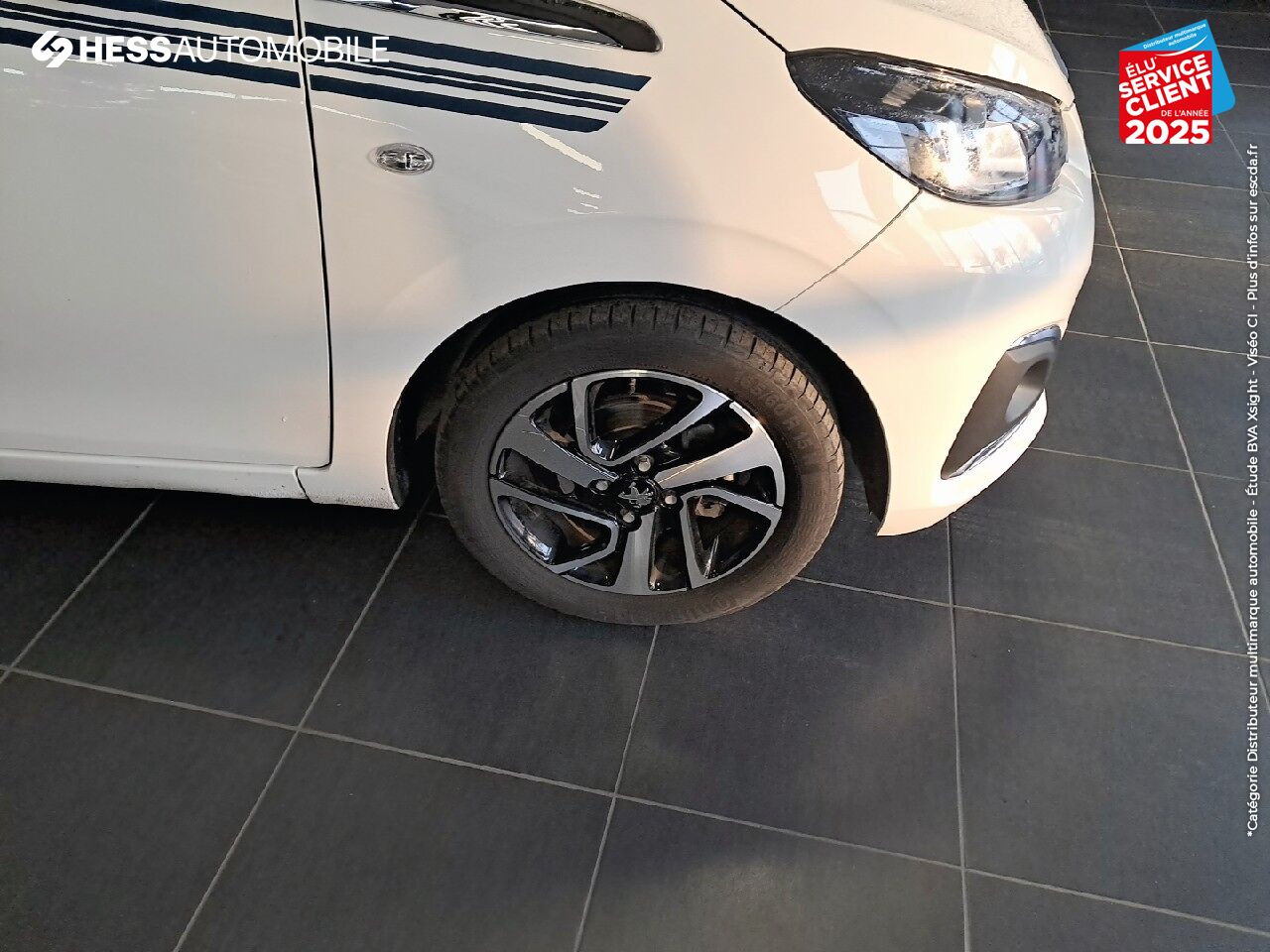 Véhicule d'occasion PEUGEOT 108 1.2 PURETECH GT LINE 5P chez Renault Saint-Louis