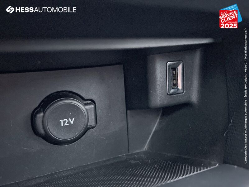 Véhicule d'occasion PEUGEOT 308 1.5 BLUEHDI 130CH S/S GT LINE TPANO GPS RADAR AV/AR CARPLAY chez Peugeot Hirson