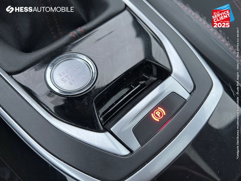 Véhicule d'occasion PEUGEOT 308 1.5 BLUEHDI 130CH S/S GT LINE TPANO GPS RADAR AV/AR CARPLAY chez Peugeot Hirson
