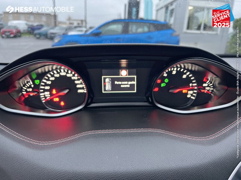 Véhicule d'occasion PEUGEOT 308 1.5 BLUEHDI 130CH S/S GT LINE TPANO GPS RADAR AV/AR CARPLAY chez Peugeot Hirson