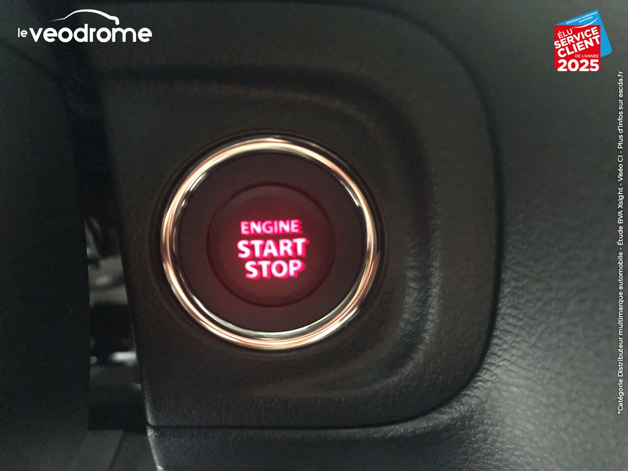 Véhicule d'occasion SUZUKI VITARA 1.4 BOOSTERJET HYBRID 129CH STYLE -23 CAMERA chez Le Veodrome