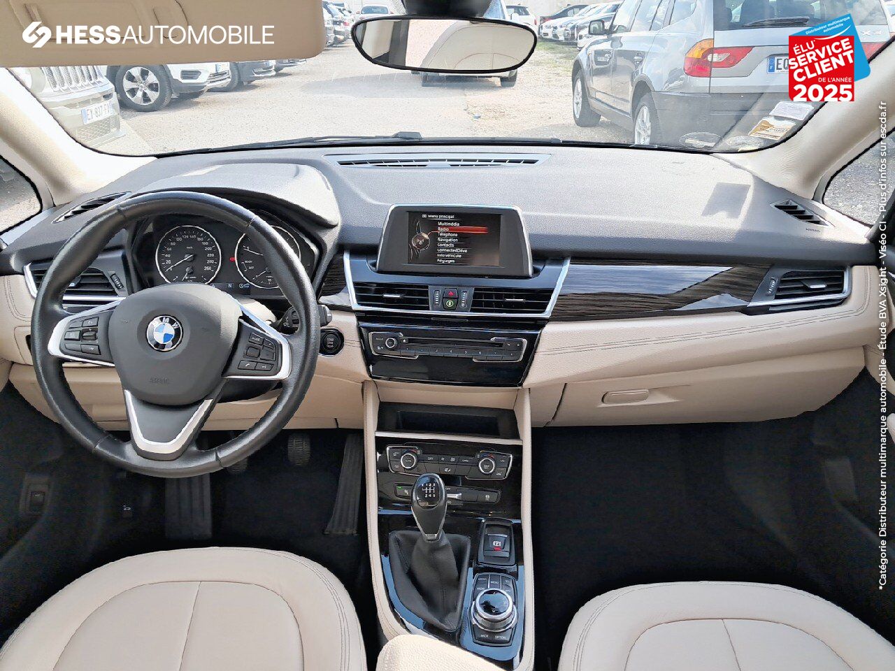 Véhicule d'occasion BMW SERIE 2 ACTIVETOURER 218D XDRIVE 150CH LUXURY SIEGES CUIR CAMERA chez BMW Besançon