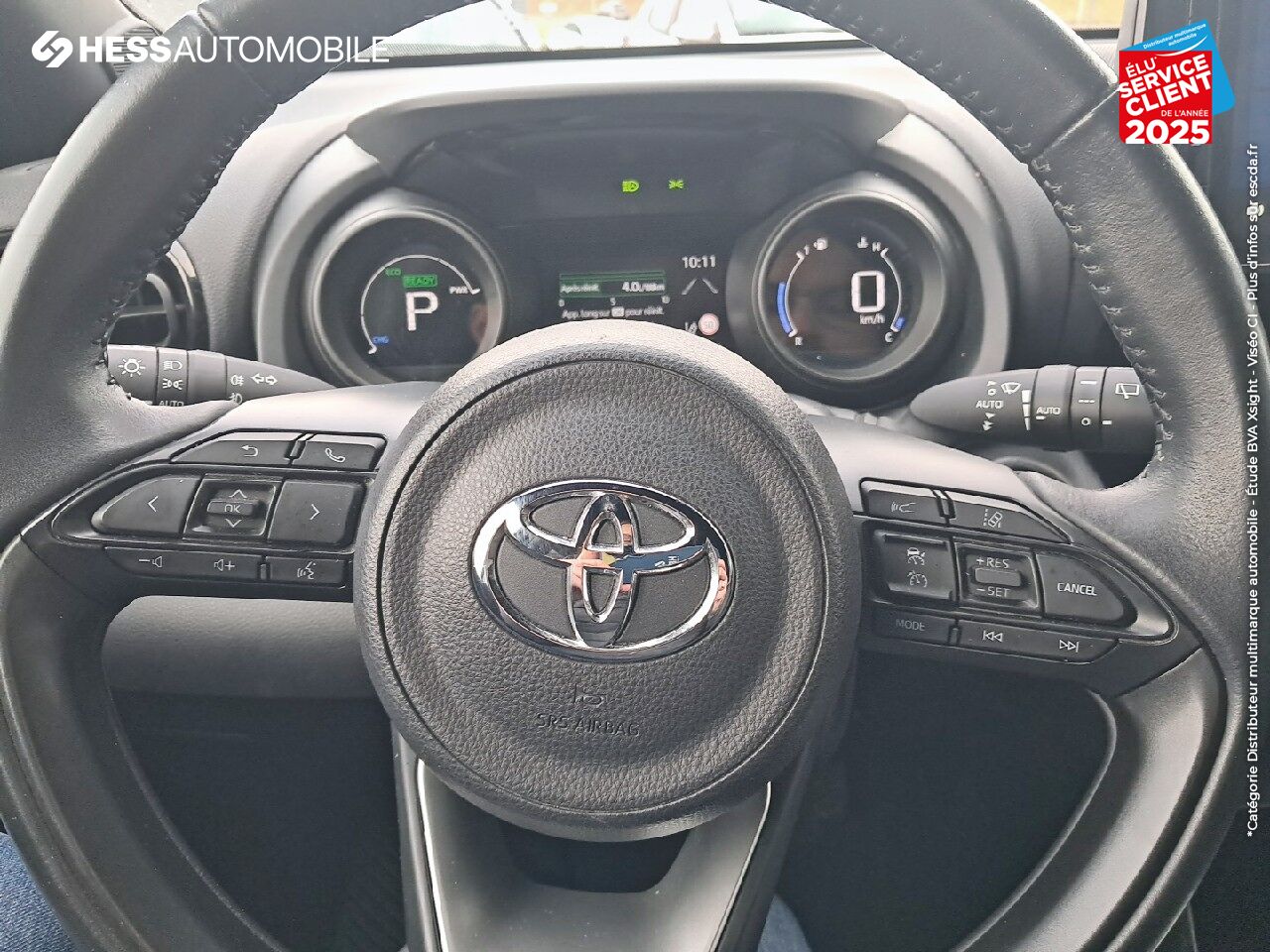 Véhicule d'occasion TOYOTA YARIS CROSS 116H DESIGN MY22 CAMERA chez Nissan Belfort