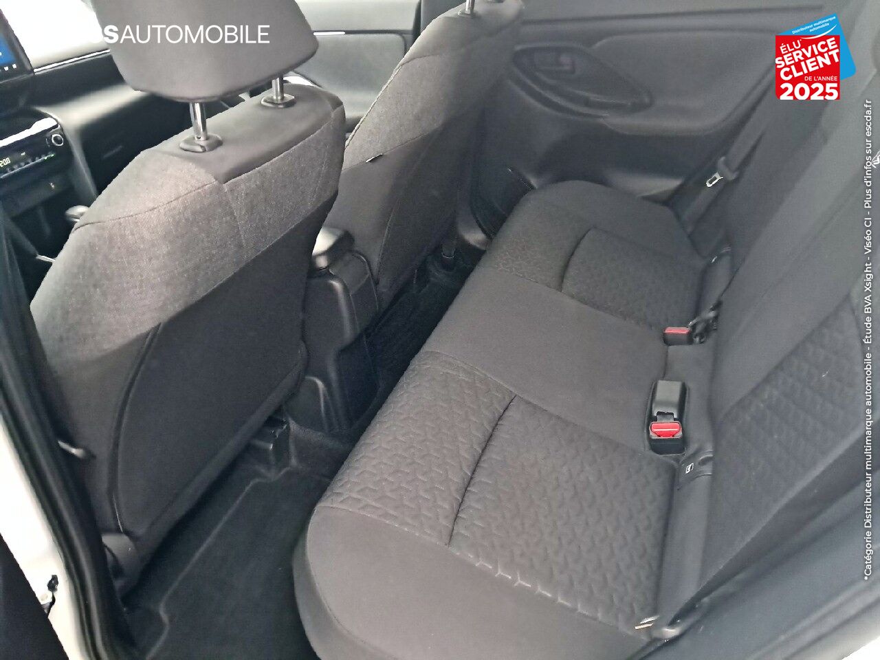 Véhicule d'occasion TOYOTA YARIS CROSS 116H DESIGN MY22 CAMERA chez Nissan Belfort