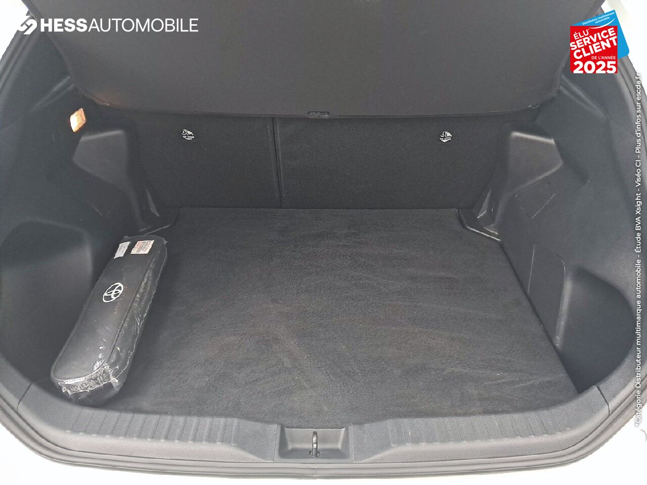 Véhicule d'occasion TOYOTA YARIS CROSS 116H DESIGN MY22 CAMERA chez Nissan Belfort