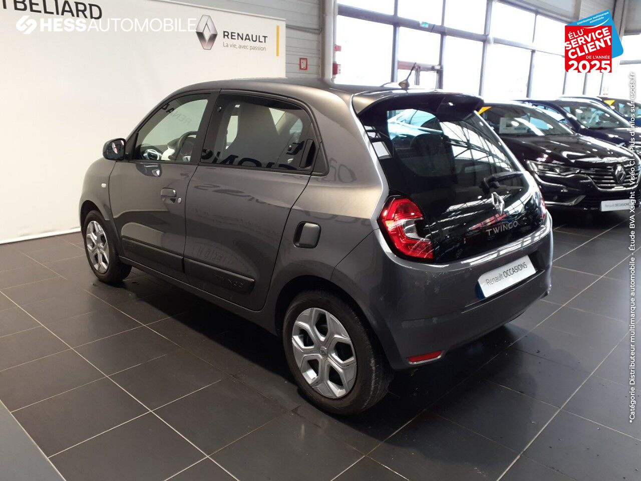 Véhicule d'occasion RENAULT TWINGO 1.0 SCE 75CH ZEN - 20 chez Renault Montbéliard