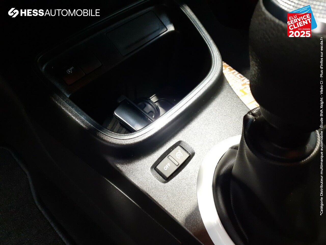 Véhicule d'occasion RENAULT TWINGO 1.0 SCE 75CH ZEN - 20 chez Renault Montbéliard