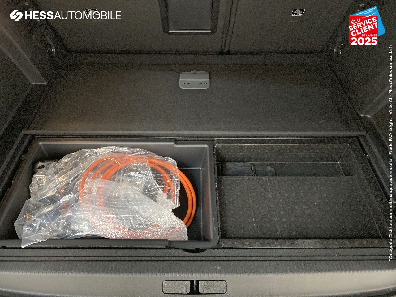 Véhicule d'occasion PEUGEOT 3008 HYBRID 225CH GT E-EAT8 LED GPS CAMERA RADAR AV/AR chez Peugeot Charleville