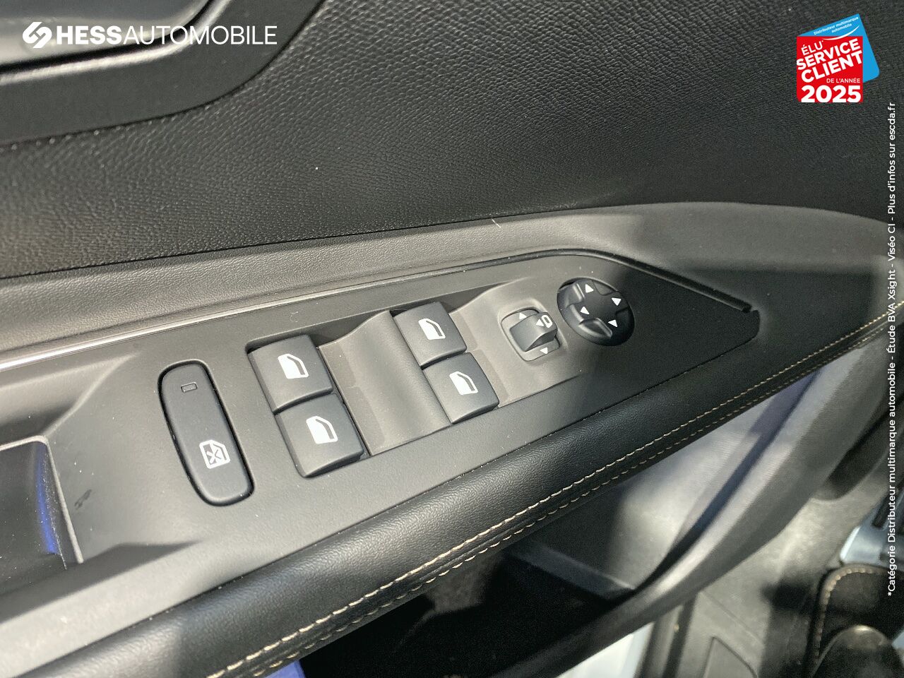 Véhicule d'occasion PEUGEOT 3008 HYBRID 225CH GT E-EAT8 LED GPS CAMERA RADAR AV/AR chez Peugeot Charleville
