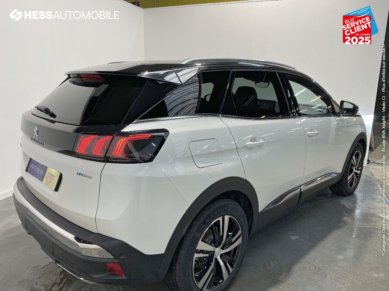 Véhicule d'occasion PEUGEOT 3008 HYBRID 225CH GT E-EAT8 LED GPS CAMERA RADAR AV/AR chez Peugeot Charleville