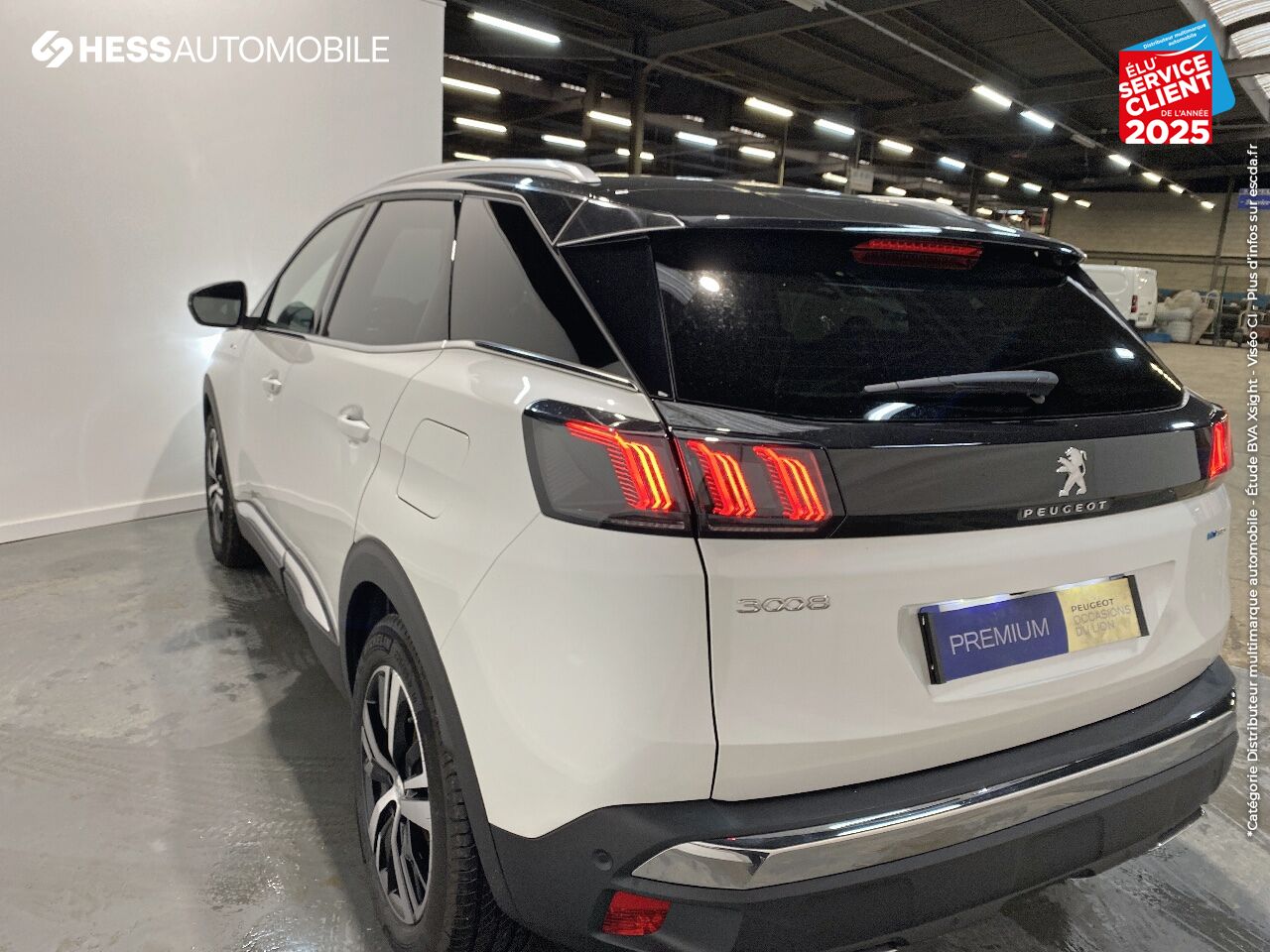 Véhicule d'occasion PEUGEOT 3008 HYBRID 225CH GT E-EAT8 LED GPS CAMERA RADAR AV/AR chez Peugeot Charleville